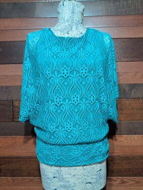 CB est. 1962 Womens Teal Lace Overlay Blouse